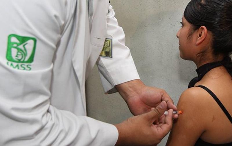 Llama IMSS Tlaxcala a vacunarse contra el Virus de Papiloma Humano para evitar cáncer cervicouterino